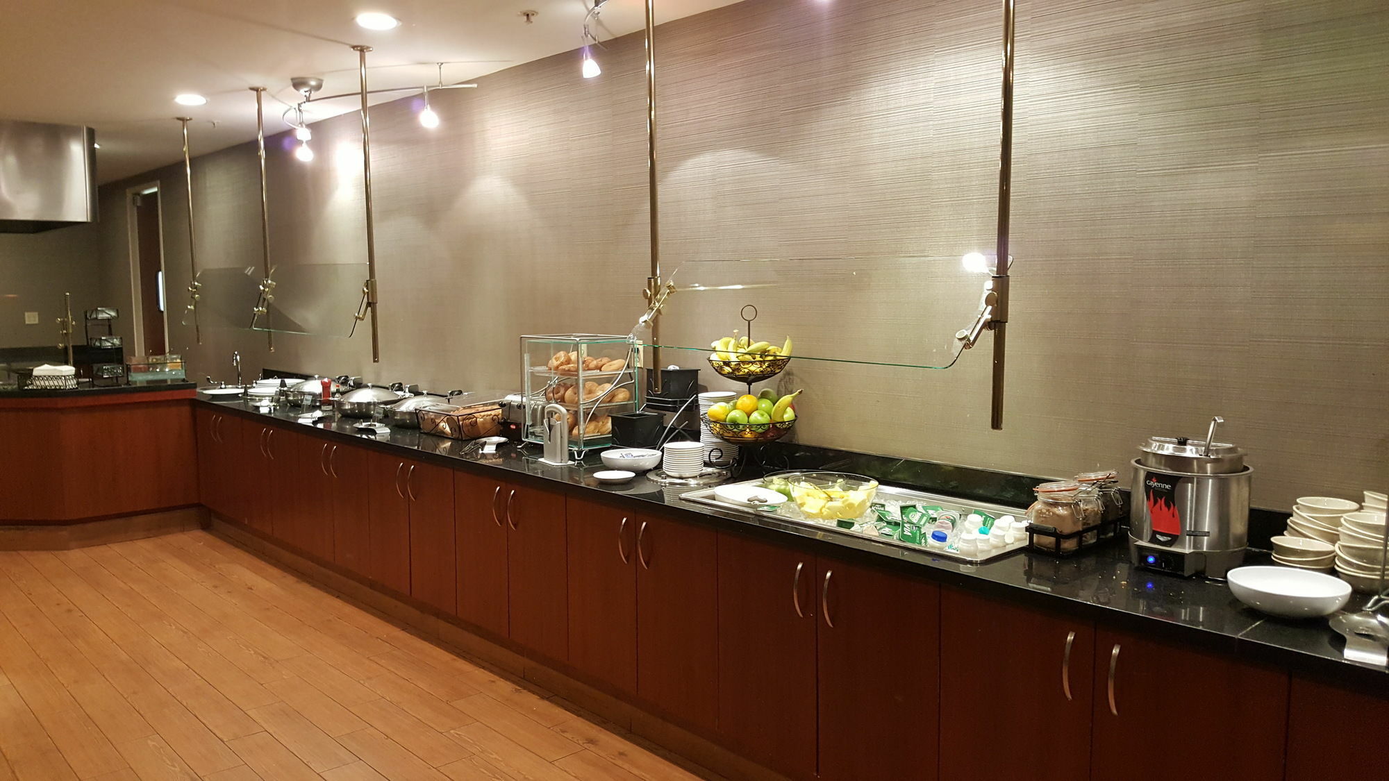 Courtyard By Marriott Alexandria Pentagon South Hotel Екстериор снимка